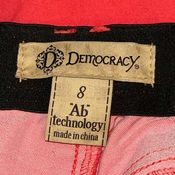 Democracy Jeans - Picture 3 of 7